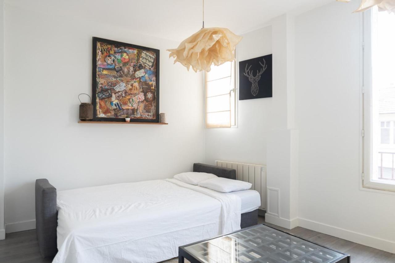 And Bright Of 34 M In Apartment Les Lilas